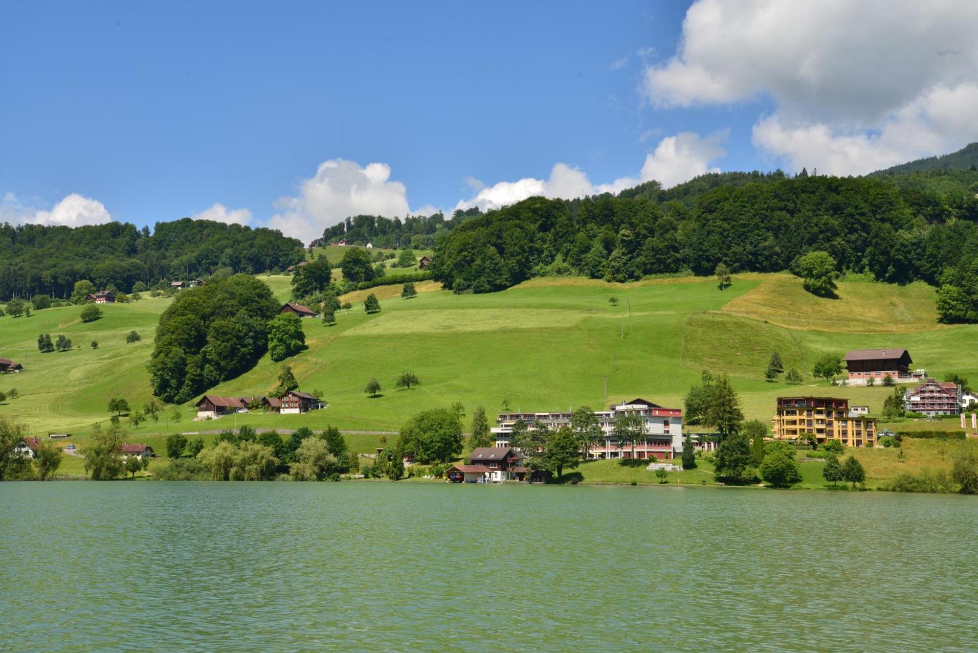 Hotel Kurhaus Am Sarnersee Sarnen Exterior foto